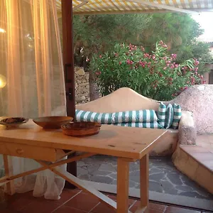 Bed & Breakfast Sa Codina, Portisco