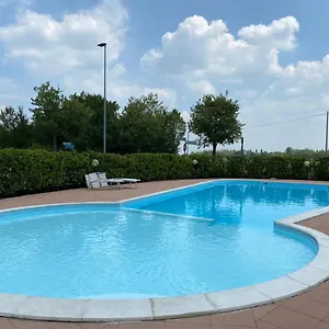 La Lanterna - In Con Piscina Appartamento Desenzano del Garda